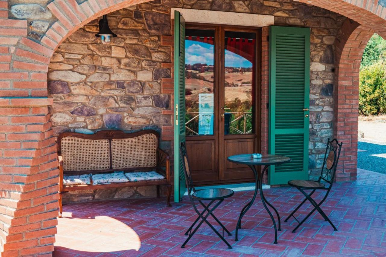 Agriturismo Montecrespini ซาตูร์เนีย ภายนอก รูปภาพ