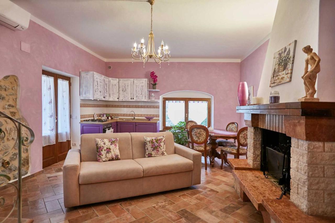 Agriturismo Montecrespini ซาตูร์เนีย ภายนอก รูปภาพ