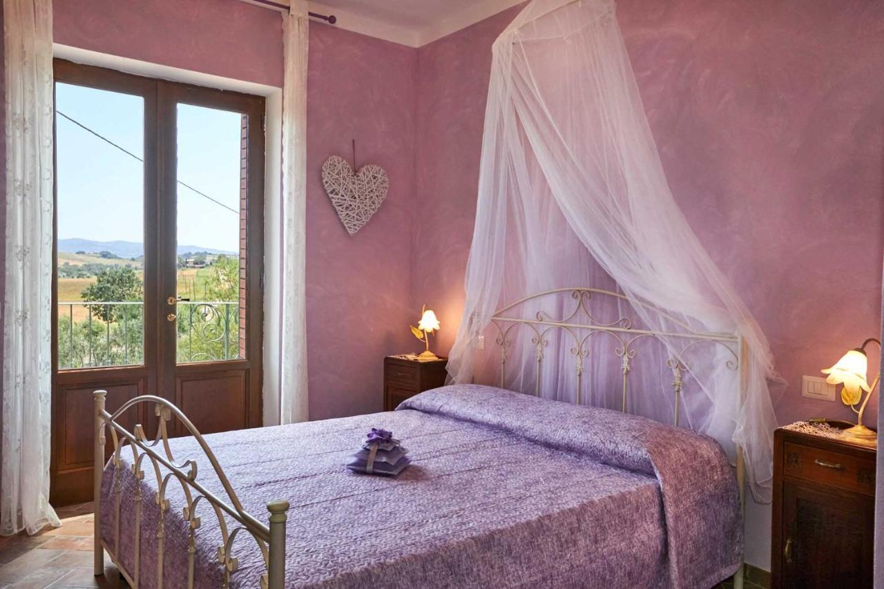 Agriturismo Montecrespini ซาตูร์เนีย ภายนอก รูปภาพ